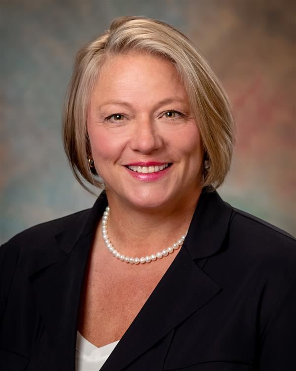  Shanie Keelean