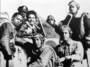Elmer Gordon, bottom center, poses with his fellow Tuskegee Airmen and famed actress, Lena Horne. Elmer Gordon, bottom center, poses with his fellow Tuskegee Airmen and famed actress, Lena Horne.